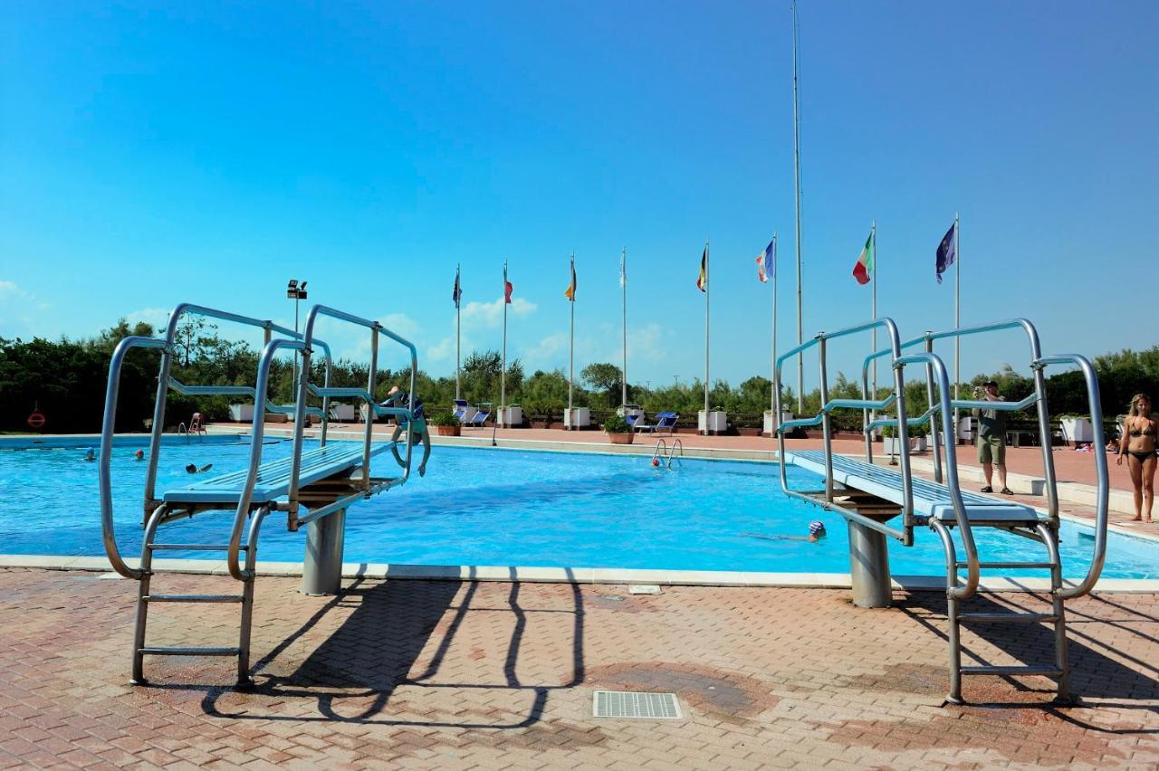 Fiordo Topazio Albarella Island Extérieur photo